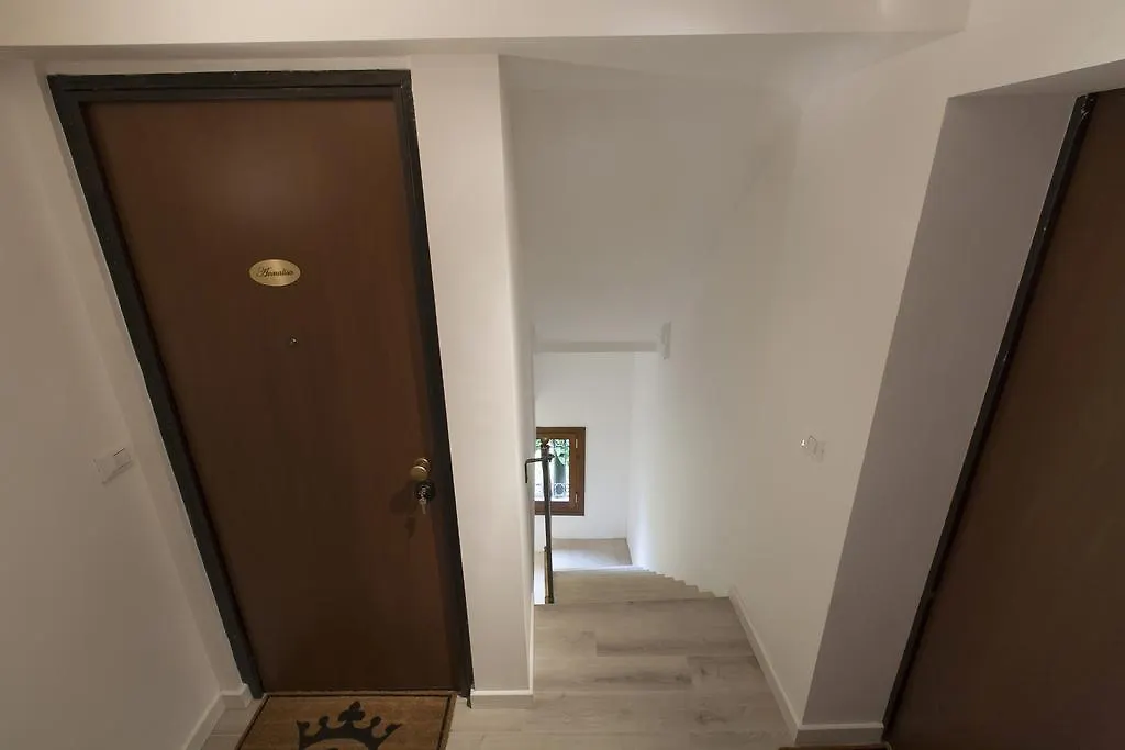 Residenza Tiziano Venice Apartment