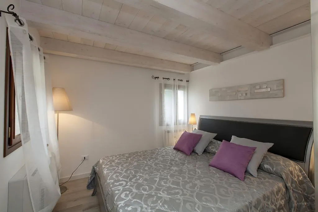 Residenza Tiziano Venice Apartment